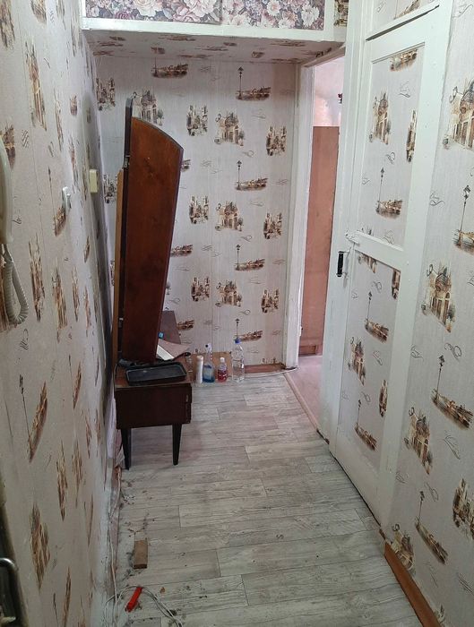 Продам 1 ком квартиру район СКГУ