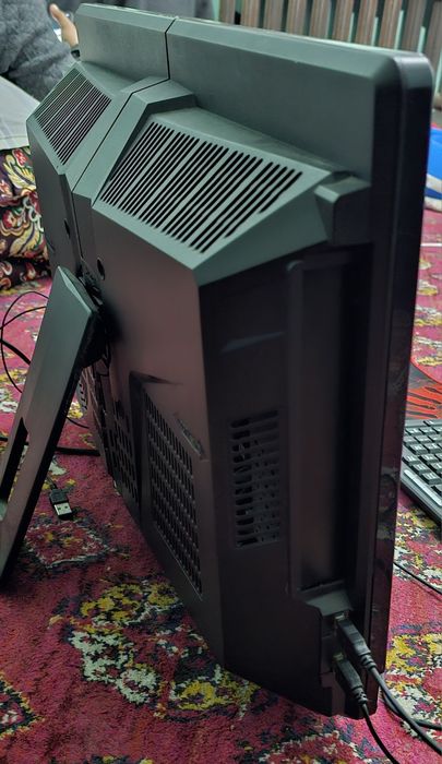 Monoblok Avtech ; kompyuter