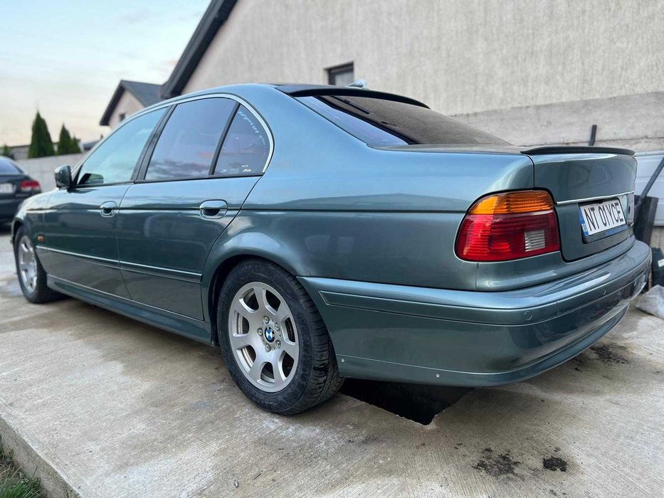 BMW Seria 5 2001 — imagine 5