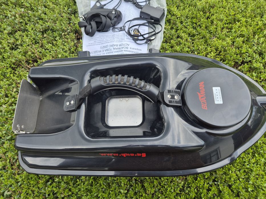 Лодка за захранка