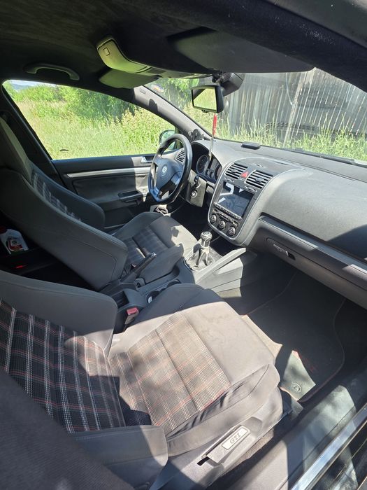 VOLKSWAGEN Golf 2006 — imagine 4