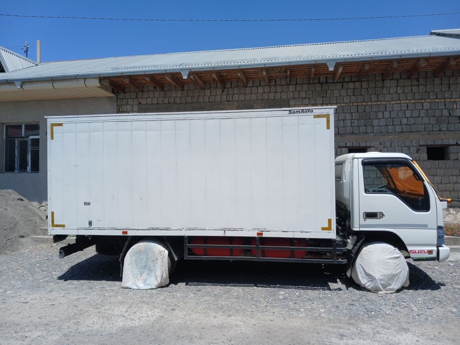 Isuzu sotiladi 5 ton