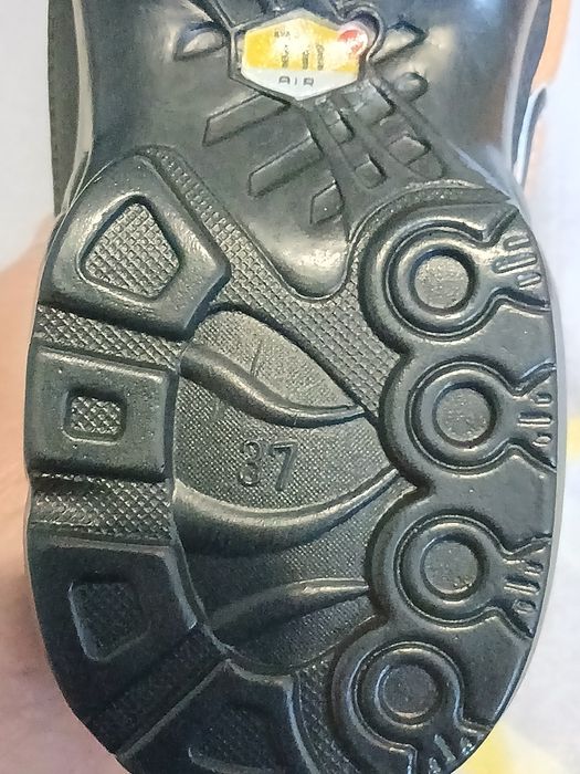 Маратонки NIKE ШОК ЦЕНА
