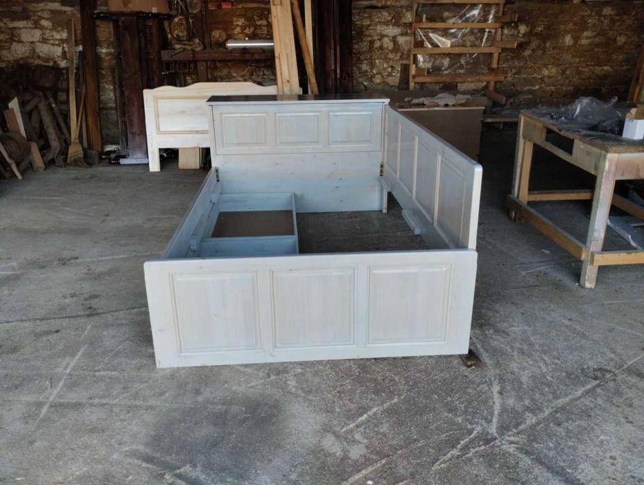 Мебели от масив /Чам/!