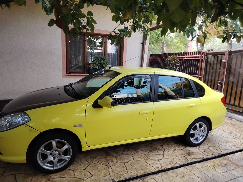 RENAULT Symbol 2012 — imagine 4