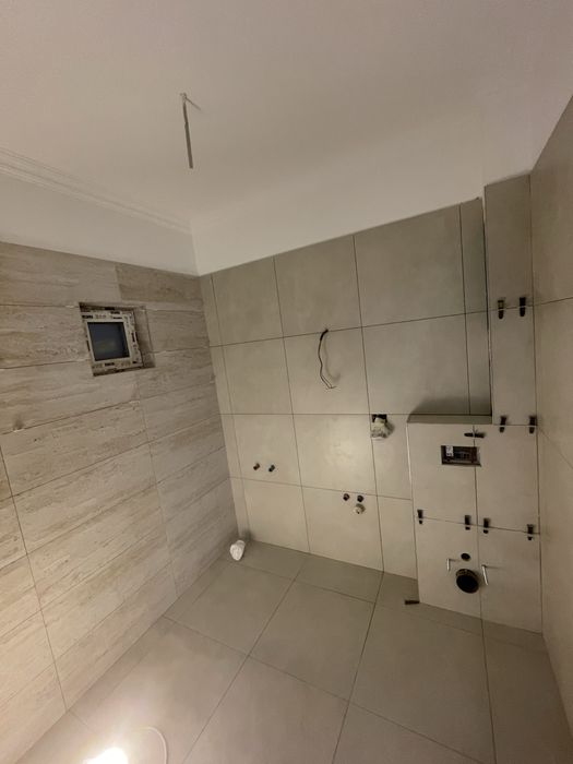 Montaj pardoseli de parchet si gresie