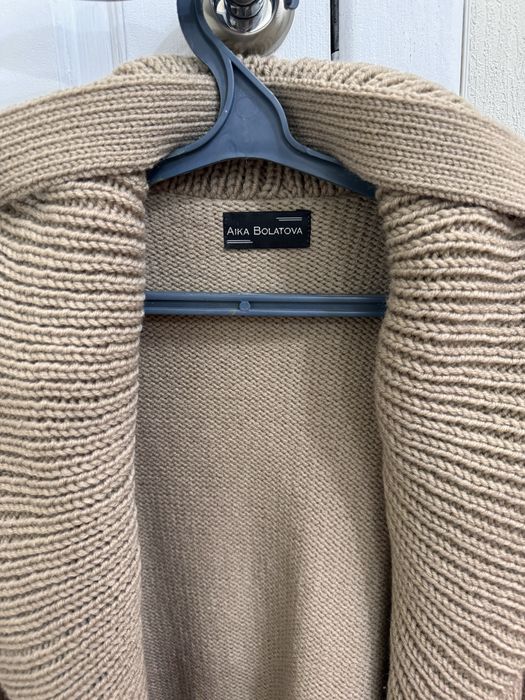 Кардиган от Айка Болатова