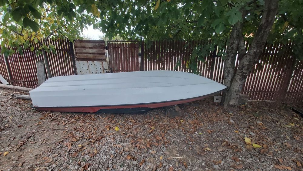 Barca de viteza Fletcher 140 gto