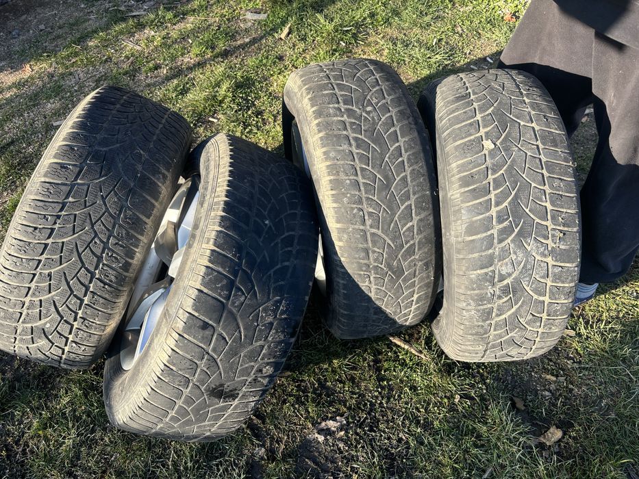 Set 4 jante aliaj 16 cu anvelope Dunlop 225/60 R16