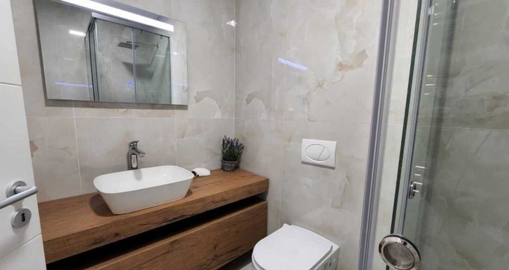 Продава се Тристаен апартамент в София, Център - 100 кв.м за 1700 €/кв.м - Снимка #9