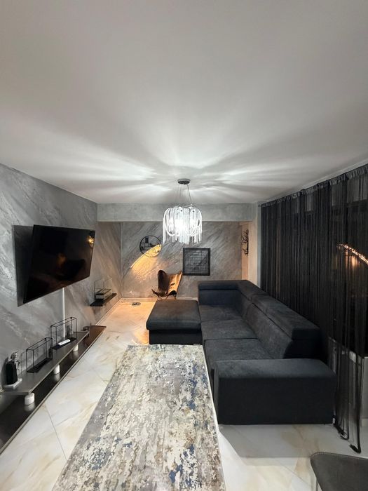 Apartament cu 2 camere de închiriat