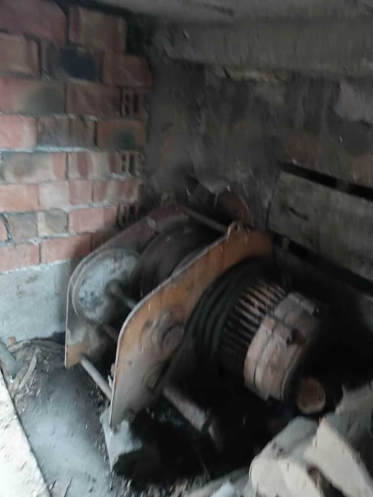 Електрическа лебедка