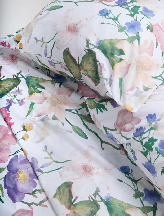 Lenjerie pat - Livrarea 5 lei - Noua - cu eticheta