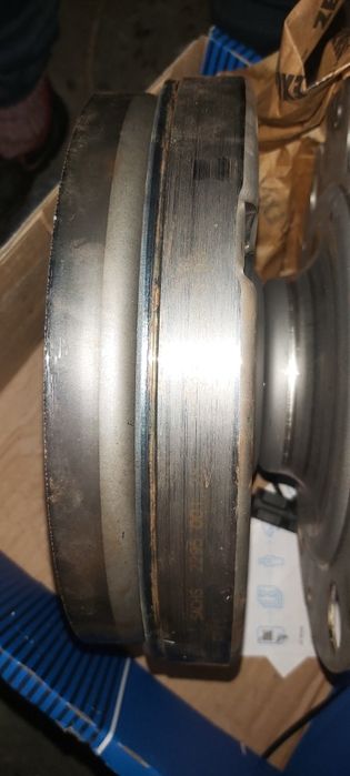 Маховик Sachs за Ауди 2.0 3.0 3.5 4.0 TDI TFSI  почти нов!!!