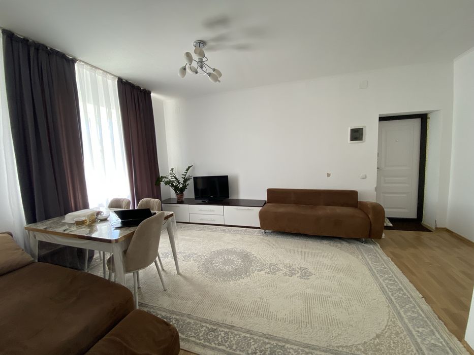 Продаются диваны и комод под телевизор