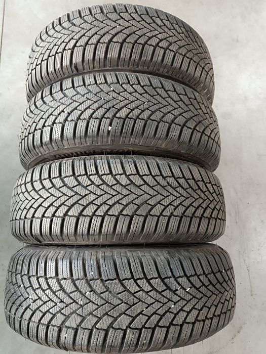 Anvelope iarna 195 65 15 Bridgestone ca noi 2025