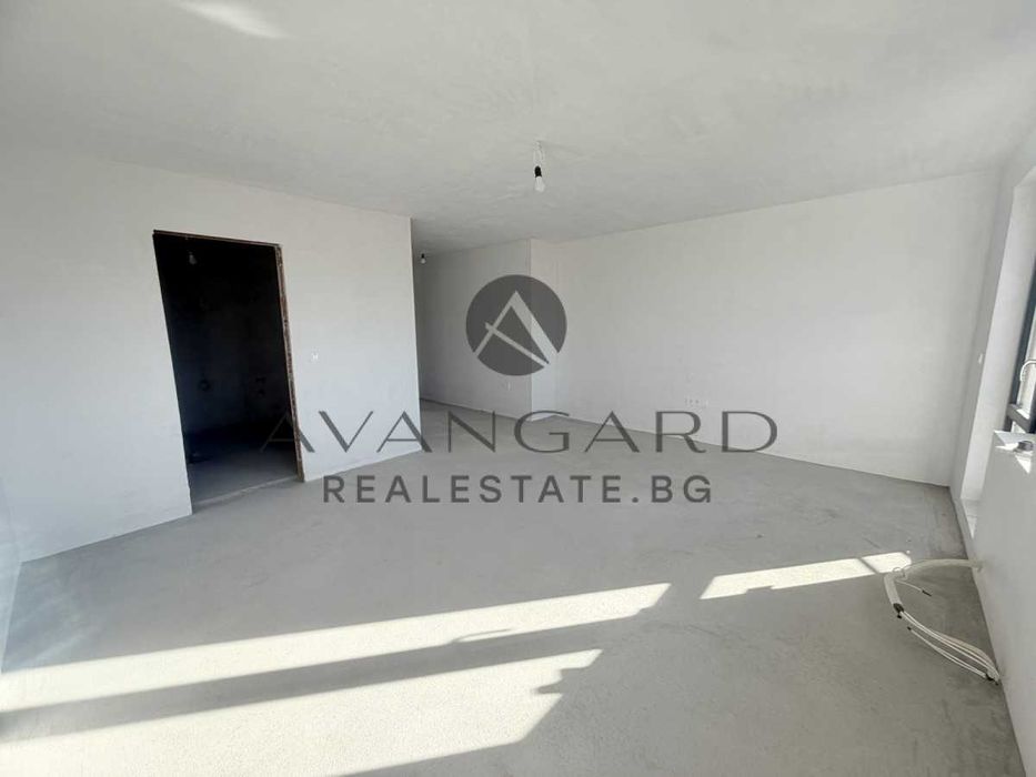 Продава се Къща в с. Златитрап, Област Пловдив - 263 кв.м за 703 €/кв.м - Снимка #10