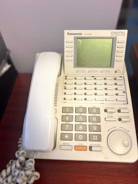 Panasonic Модел KX-T7433 и Модел KX-T7436 офис телефон