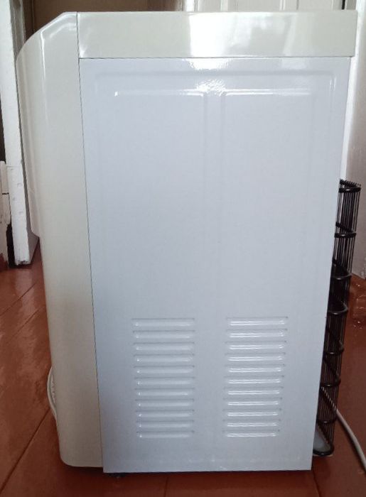 Настольный кулер Binatone