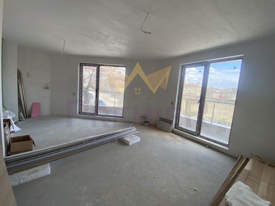 Продава се Двустаен апартамент в София, Банишора - 73 кв.м за 1275 €/кв.м - Снимка #1