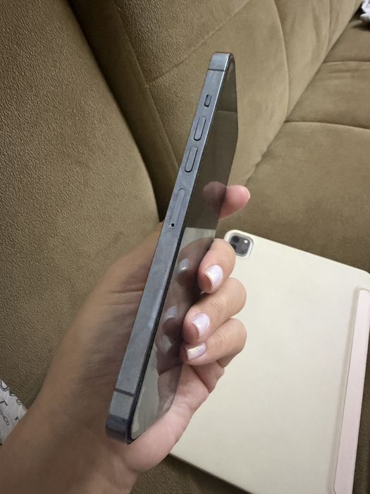 Продам IPhone 13 pro max