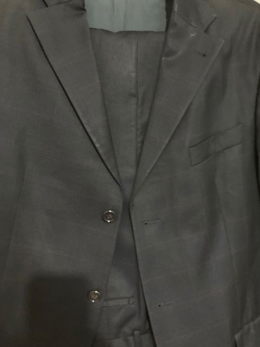 Мъжки костюми и вратовръзки