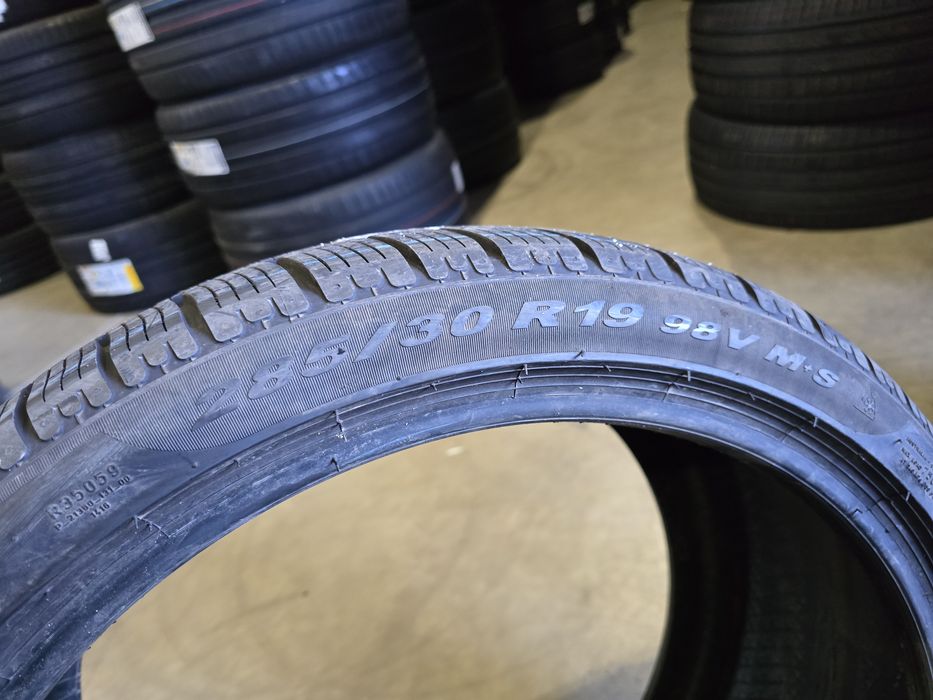 285/30/19 PIRELLI 2бр