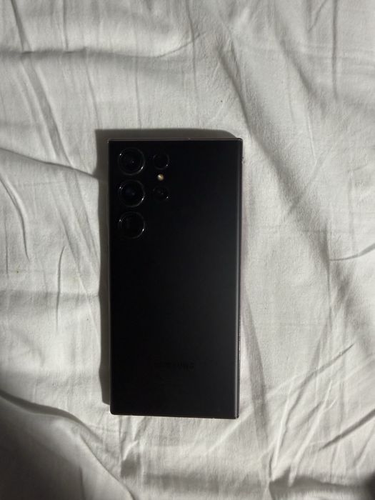 Samsung S23 Ultra + cutie