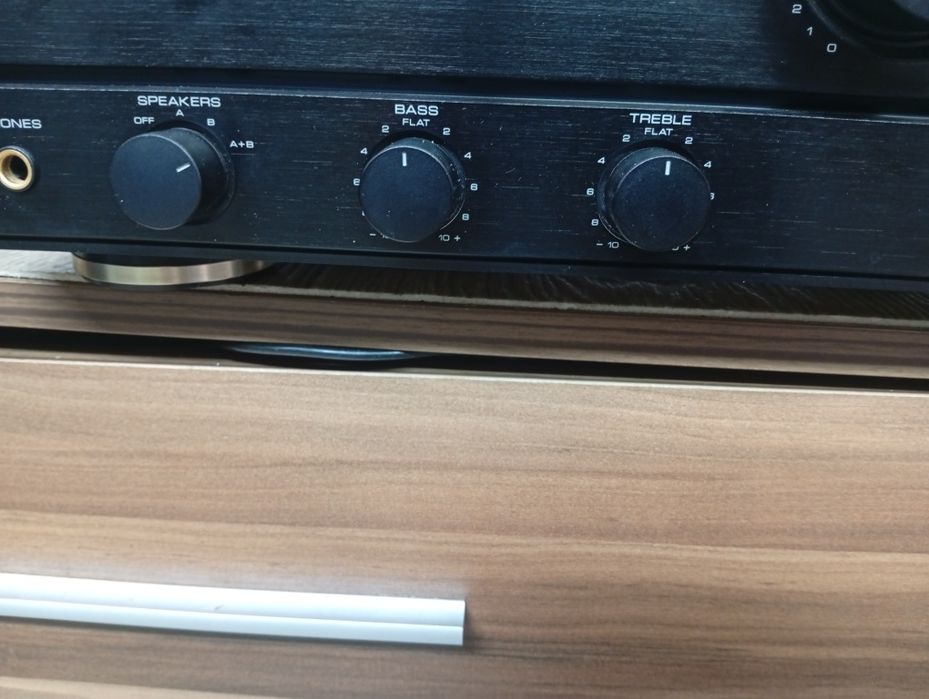Усилвател KENWOOD KA-5010