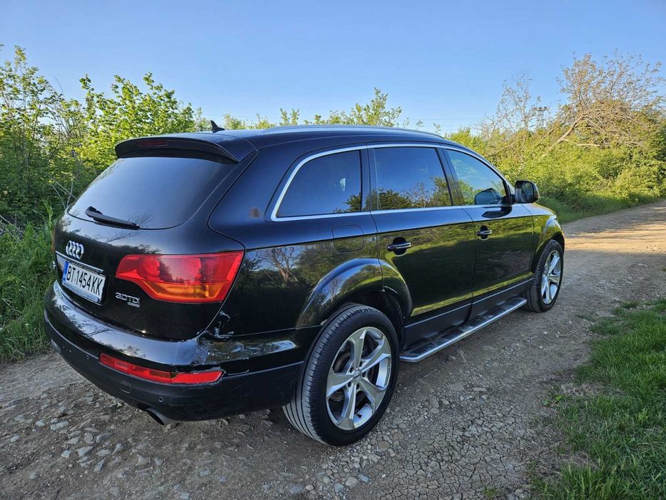 Ауди Q7 3.0 TDI 239HP S-Line
