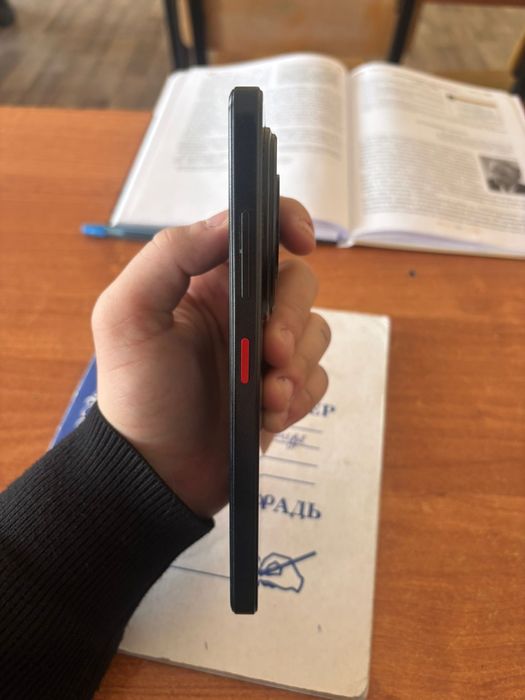 Смартфон Nubia Focus 5G 6/256, 2-sim