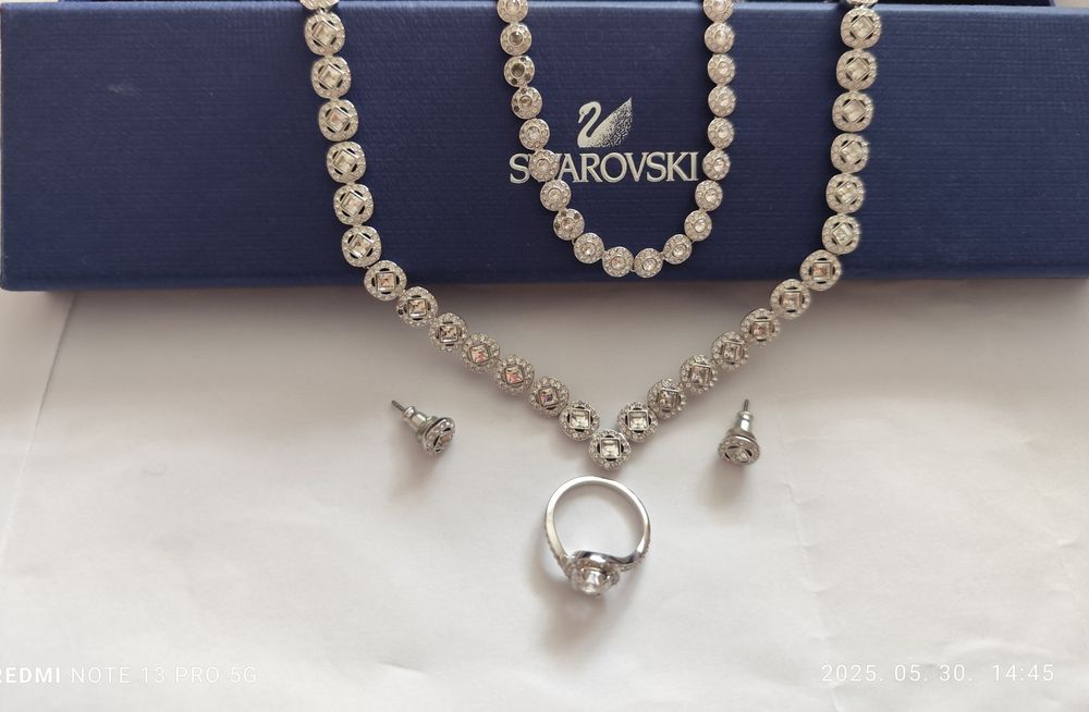 Set Swarovski Mesmera