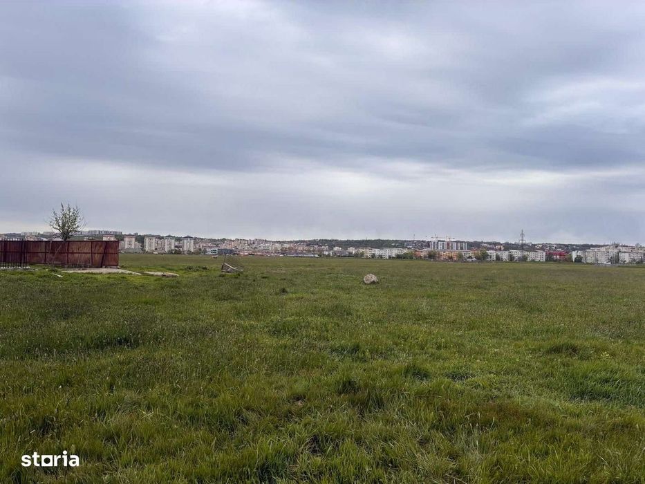 Teren intravilan 500 mp Iași Zona Apărătorii Patriei Șes Bahlui Dacia
