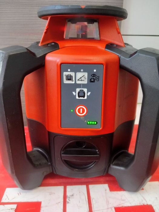 Ротационен лазерен нивелир Hilti PR 30-HVS