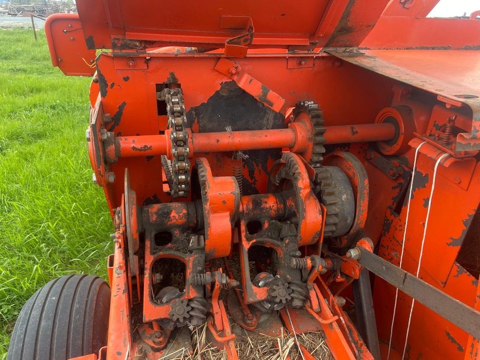 Продам Трактор Пресс Лафет