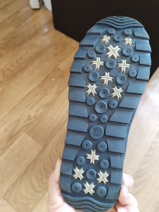 Сапоги и дутыши для девочек