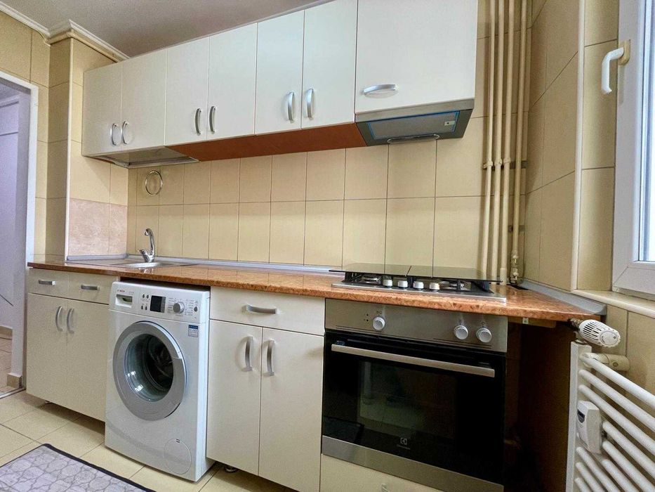 Inchiriere Apartament 3 camere - Grand Arena Sector 4