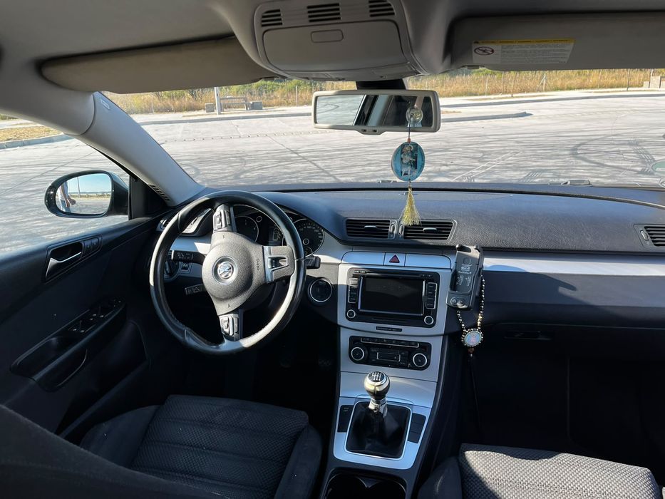 Vând passat b6 2010