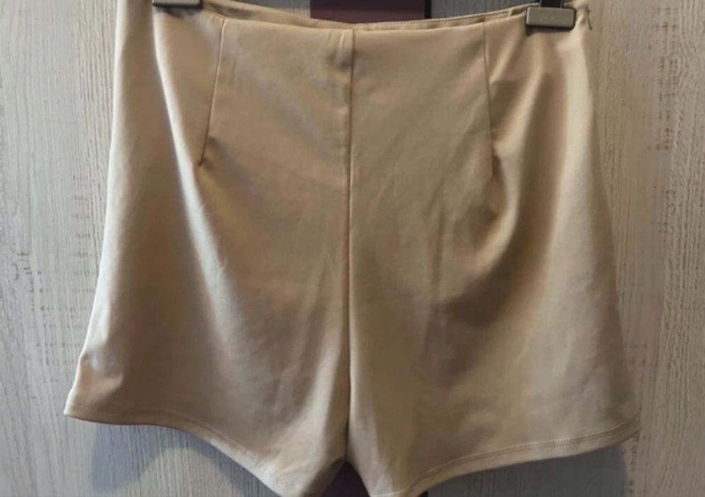 Fusta pantalon damă