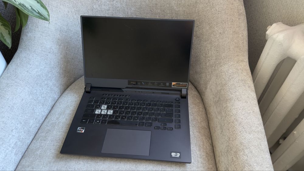 Ноутбук ASUS ROG Strix G513QM (торг есть)