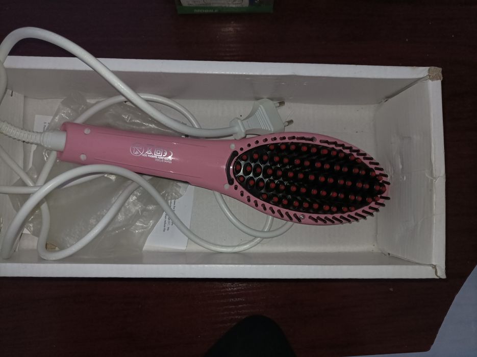 Утюжок выпрямитель для волос