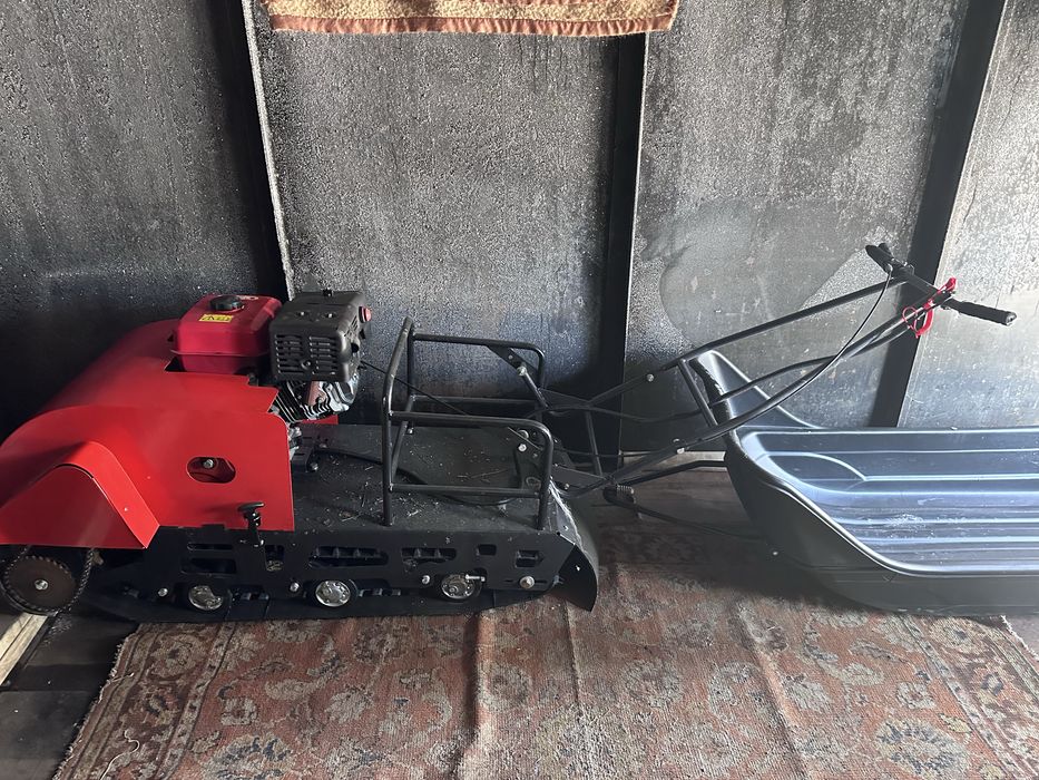 Продам мотобуксировщик