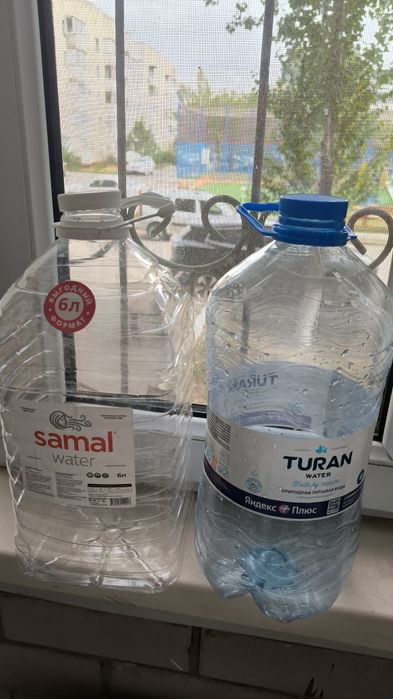 Бутылки 6 литров Samal и 5 литров Turan