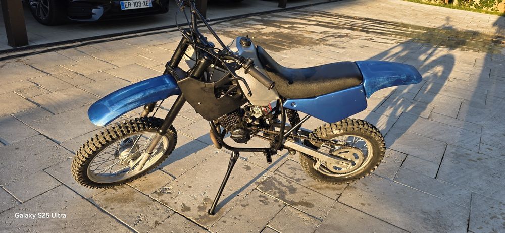 Moto Cross 50 cm³ inalt