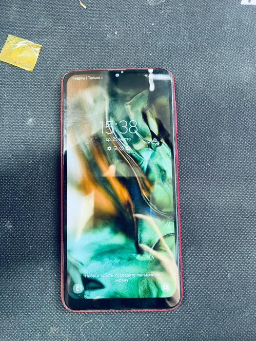 Самсунг А10.