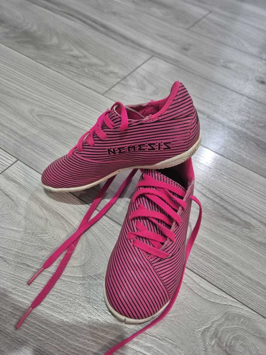 Ghete sport Adidas Nemezis
