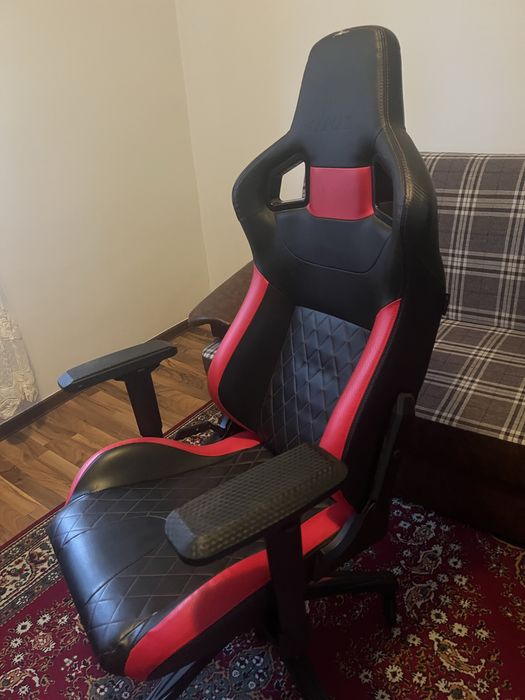 Scaun gaming corsair