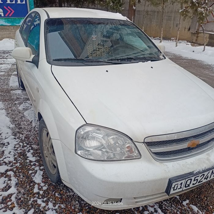 Автомобиль лассети