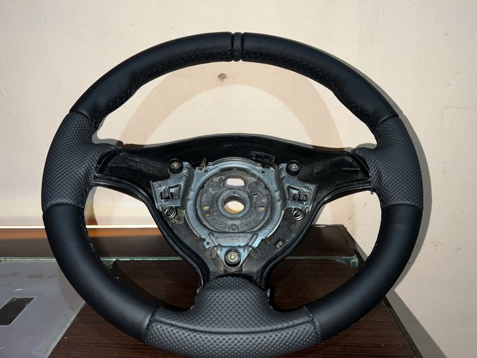 Volan golf 4 /passat/ polo 3 spite