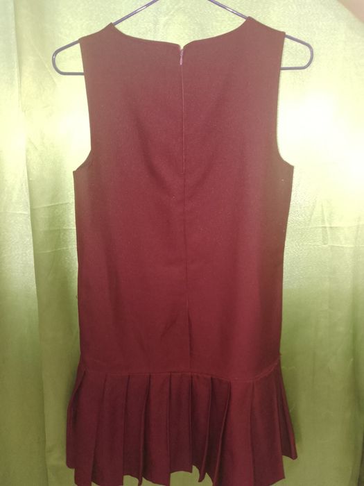 Maktab uchun sarafan